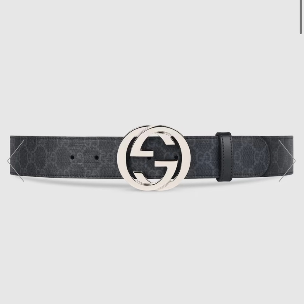 Mens Gucci belt, size 95.38
GG Supreme canvas belt with interlocking G buckle
